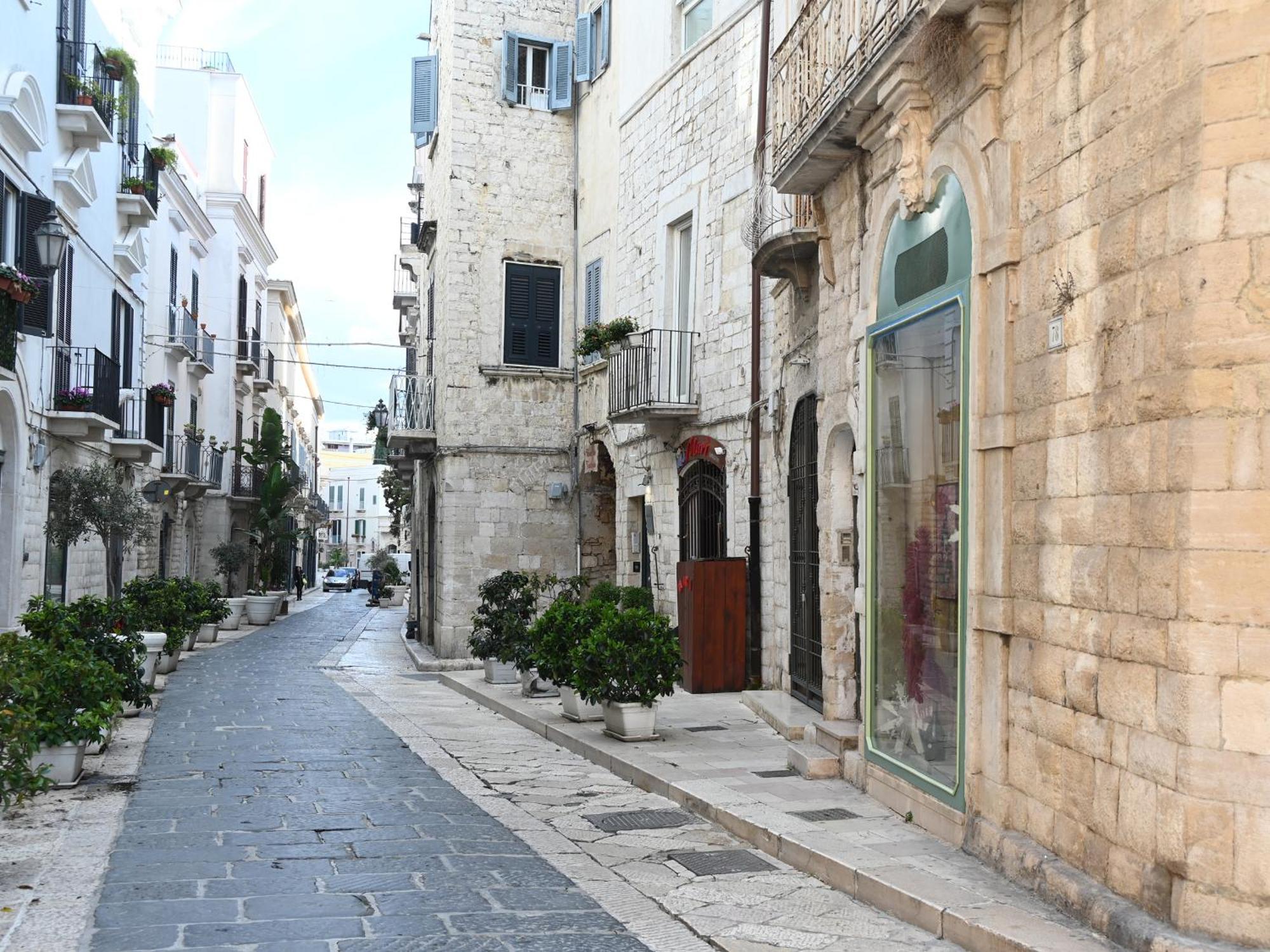 Ognissanti80 Apartment Trani Exterior photo