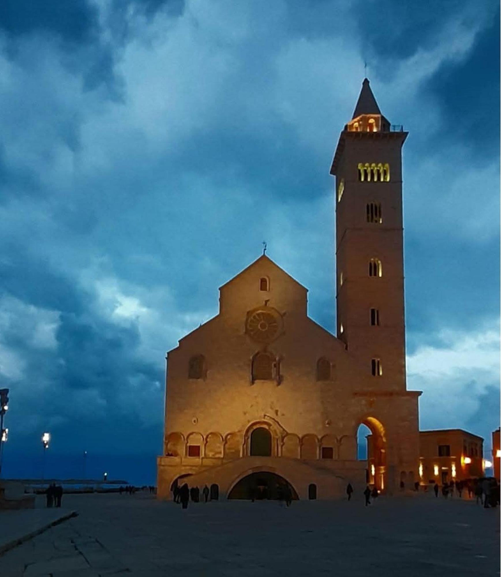 Ognissanti80 Apartment Trani Exterior photo